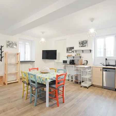 2 Bedroom Beautiful In Nyaraló Recco